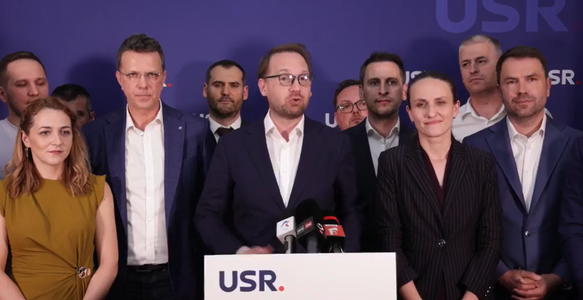 ALEGERI PREZIDENŢIALE 2025 - Dominic Fritz (USR): Sunt încrezător că atunci când se vor număra şi voturile în diaspora, care nu sunt incluse în exit-poll-uri, vom vedea în această noapte că Nicuşor Dan intră în turul 2