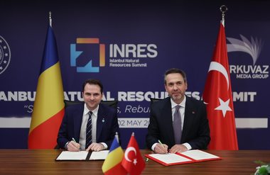 Sebastian Burduja, după ce a semnat primul memorandum pentru cooperare bilaterală în sectorul energetic, inclusiv pentru livrări de gaze naturale din Turcia către România: Suntem în faţa unui test fundamental de orientare ca ţară