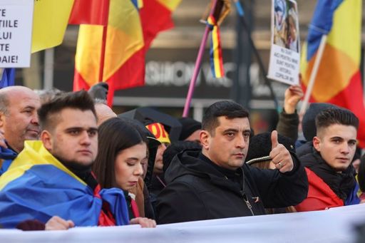 George Simion, despre vizita la Viena: M-am dus preţ de o oră să fac o poză importantă pentru mine cu un politician de calibru şi m-am întâlnit cu nişte colegi europarlamentari 