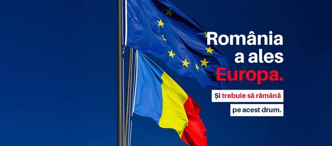 Elena Lasconi: România a ales Europa şi trebuie să rămână pe acest drum/ Ce spun internauţii: E timpul să lăsăm miştourile şi orgoliile şi să ne unim, că nu e timp suficient! (...) Nu mai băgaţi băţul prin gard, greşeli au fost făcute în ambele tabere