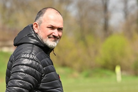 Liderul filialei municipale a PNL Iaşi afirmă că peste 90 la sută dintre liberalii ieşeni îl susţin pe Nicuşor Dan: Am avut rezerve faţă de el, nu le-am ascuns. Dar ca să-ţi salvezi valorile, trebuie să te aliezi cu omul care le poate duce mai departe