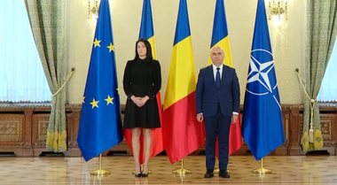 Ilie Bolojan a decorat-o pe handbalista Cristina Neagu cu Ordinul Serviciul Credincios în grad de cavaler: Astăzi sărbătorim un fenomen al handbalului românesc şi mondial, o sportivă care a dus numele ţării noastre în sportul internaţional