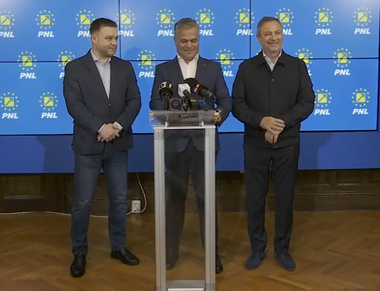 Adrian Veştea: Procesul electoral a fost corect şi transparent, instituţiile statului şi-au îndeplinit responsabilităţile legale iar cetăţenii şi-au putut exercita liber dreptul la vot / Îi urăm succes în mandat lui Nicuşor Dan, în interesul României