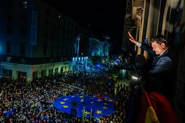 UPDATE - ALEGERI PREZIDENŢIALE 2025 – Nicuşor Dan, matematic, preşedinte al României / Nicuşor Dan, mesaj simplu pe Facebook: Mulţumesc!