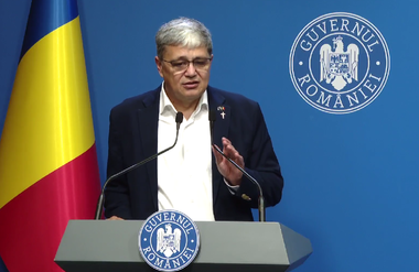 Boloş afirmă că reducerea cheltuielilor şi menţinerea TVA la nivelul actual, aşa cum propune Nicuşor Dan, sunt ”obiective realiste”. Ministrul Proiectelor Europene atrage atenţia că ”taxarea muncii este o problemă sensibilă”