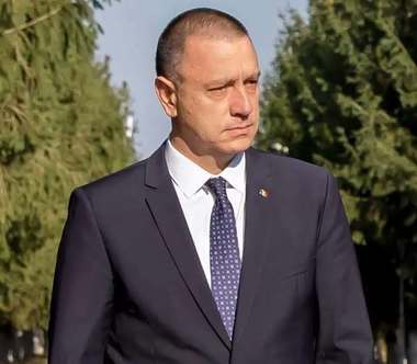 Fifor (PSD): Reveniţi-vă, zmeilor de la USR, şi acceptaţi realitatea: Nicuşor Dan nu înseamnă USR redivivus. Înseamnă soluţia de moment la spaima uriaşă a românilor faţă de tot ce putea însemna Simion plus Georgescu. Hai la negocieri!