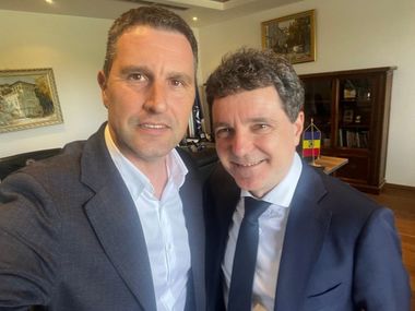 Tanczos Barna: De astăzi, România va avea un preşedinte responsabil, aplicat şi echilibrat/ Sper ca şi viitorul guvern să fie la fel/ Orice exces de dragul populismului va agrava consecinţele deciziilor greşite din trecut - FOTO