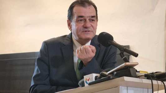 Orban, întrebat dacă este interesat de şefia SRI: Sunt multe fantasmagorii şi multe invenţii care circulă pe piaţă. Nu