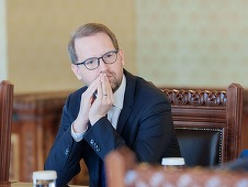 Dominic Fritz: Este absolut ridicol că există o scutire pentru păcănele şi jocuri de noroc de la plată TVA, asta este ceva ce trebuie să corectăm. Acolo unde este vorba de vicii, putem să le taxăm 