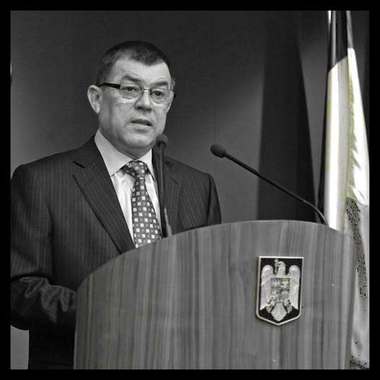 A murit Radu Stroe, fost ministru de Interne. PNL: De-a lungul carierei, a reprezentat cu demnitate PNL în funcţii importante ale statului, contribuind la consolidarea instituţiilor şi a parcursului european al României