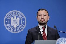 Fechet: Speranţa mea e că programul Rabla nu se va opri. Injectăm 1,43 de miliarde de lei anul acesta, iar aceşti bani ajung într-un procent însemnat la producătorii români de autoturisme. Am identificat alte locuri de unde putem tăia - VIDEO