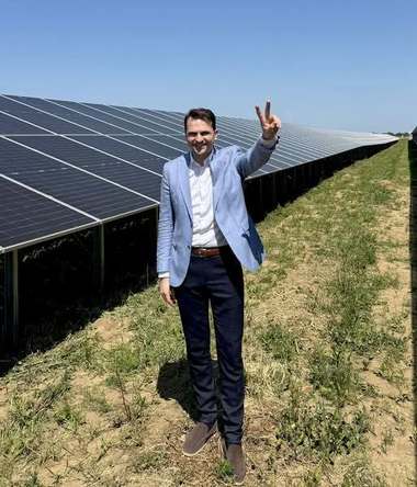 Ministrul Sebastian Burduja, bilanţ la 2 ani de mandat: Am atras 14 miliarde de euro, fonduri nerambursabile. 30 de miliarde de euro pentru energia României de astăzi şi mai ales de mâine. Este singura cale pentru a fi proprii noştri stăpâni