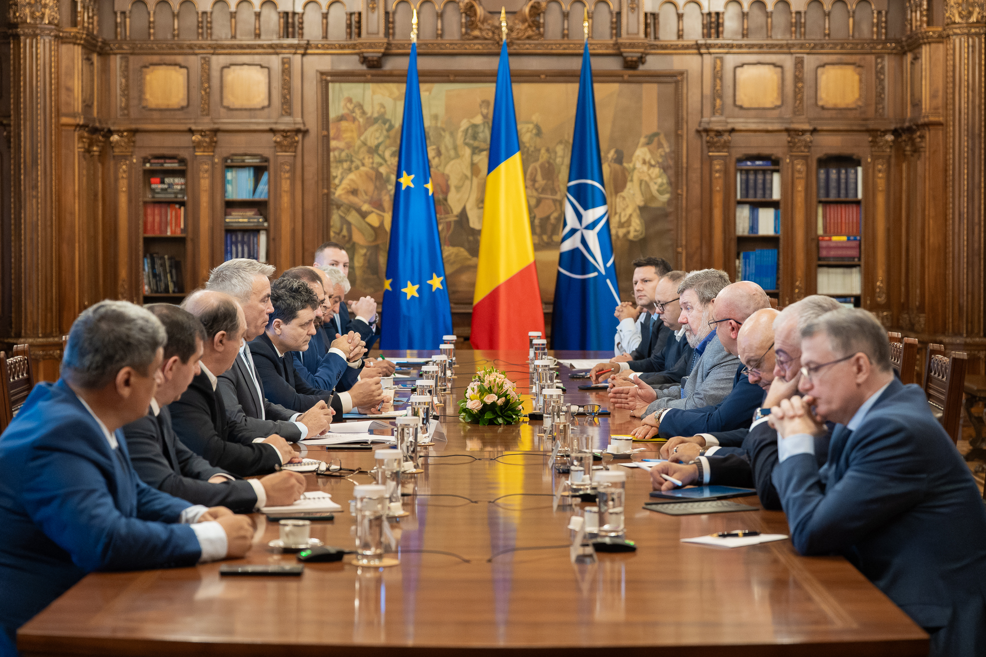 Nicuşor Dan, după întâlnirea cu sindicatele: România se află într-un moment de cotitură, iar deciziile pe care le vom lua acum vor trasa direcţia ţării noastre pentru următorii ani 