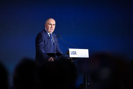 UPDATE - Congres USR - Bolojan: Vremea vorbelor a trecut şi în faţa noastră stă vremea faptelor! Foarte probabil că acest Guvern va fi un guvern de sacrificiu - VIDEO
