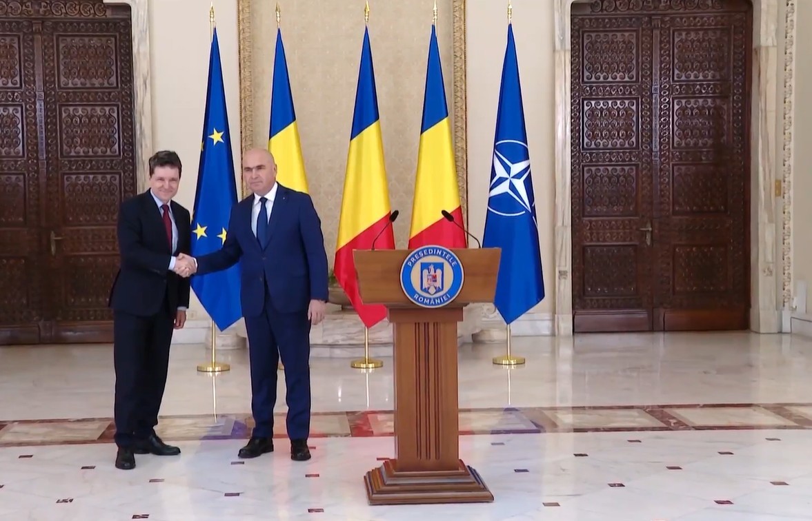 Nicuşor Dan, despre îngheţarea pensiilor şi salariilor, anul viitor: Este un Guvern care a trecut de votul Parlamentului cu acest program de guvernare. Deci şi-a asumat măsura. Să începem să ne mai şi ţinem de lucrurile pe care spunem că le facem