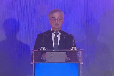 Consiliul Naţional al PNL - Gabriel Andronache: Se instituie un Birou Executiv mai restrâns, alcătuit din preşedinte, 4 prim-vicepreşedinţi, secretar general şi 19 reprezentanţi regionali/ Mandatul noii conduceri va fi limitat la doi ani