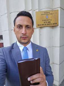 Vlad Gheorghe: Depun plângere penală împotriva lui Marcel Ciolacu. Este timpul ca cei care au distrus economia României să răspundă penal. Nimeni nu este mai presus de lege