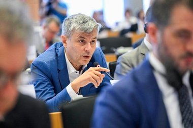 Virgil Popescu: Am prelungit până la sfârşitul anului 2027 obligaţia de constituire de stocuri de gaze naturale la un nivel de 90%! Am eliminat ţintele intermediare de înmagazinare cu scopul de a înlătura manipulările pe piaţa gazelor