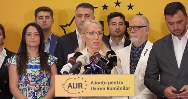 AUR depune moţiune de cenzură împotriva Guvernului Bolojan. Enache: Avem semnături de la grupurile AUR, SOS, POT şi neafiliaţi, numărul nu este suficient pentru a şi trece / Apel la parlamentarii care critică măsurile fiscale să voteze moţiunea
