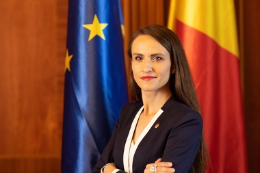 Ministrul de Externe despre sinecurişti: E o temă veche, problema e cunoscută de mult timp/ Oana Ţoiu a dezvăluit că sunt şi „câteva cazuri” de detaşări la care se uită „cu surprindere: Grădiniţa Bobocel, comuna Moş Ion Roată”