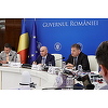 Jurca: Cea mai mare cheltuială, a fost un şoc şi pentru mine, este cu automobilele. Avem 12 milioane de lei pe an, 1 milion de lei pe lună, pentru 30 de maşini / Combustibilul este de aproximativ 33.000 de lei pe lună / Contractul, oferit de RA-APPS