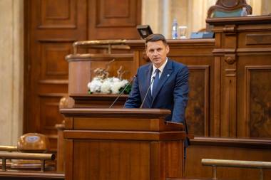 Mircea Abrudean: Reforma pensiilor speciale nu afectează independenţa justiţiei. O consolidează / În orice stat serios, pensionarea se face după 35–40 de ani de contribuţii