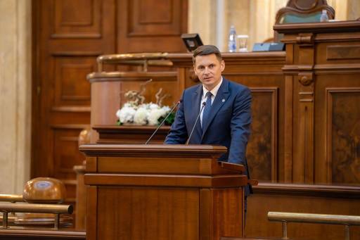 Mircea Abrudean: Reforma pensiilor speciale nu afectează independenţa justiţiei. O consolidează / În orice stat serios, pensionarea se face după 35–40 de ani de contribuţii