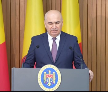 Bolojan: 23 august este o zi nefastă în istorie, prin pactul Ribbentrop-Molotov din 1939, două regimuri dictatoriale şi-au impus voinţa nedreaptă asupra altor popoare europene / Moldova are şansa reală să se desprindă definitiv de urmăririle acestui pact

