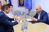 UPDATE - Vizita lui Bolojan la Iaşi - Şeful CJ Costel Alexe, susţine că au discutat  despre marile investiţii ale judeţului: Şi-a arătat disponibilitatea de a sprijini aceste proiecte, în ciuda restricţiilor financiare /Liderul PSD: Vizita, ţinută ascunsă