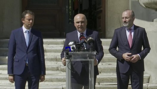 Bolojan: Proiectele care nu pot fi incluse în componenta de PNRR să fie transferate pe viitorul program de finanţare european, pe fondurile de coeziune, cum sunt o parte din spitale şi autostrăzile sau drumurile expres