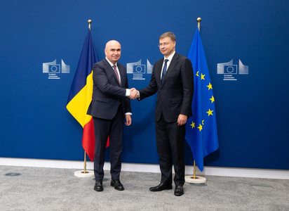 Ilie Bolojan, după o discuţie cu Valdis Dombrovskis, comisar european pentru Economie: Vom continua să lucrăm la reformele necesare pentru a consolida stabilitatea şi a asigura sustenabilitatea finanţelor publice

