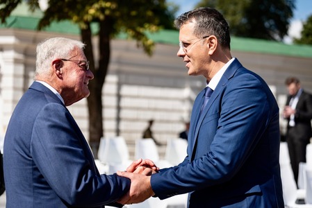 Ionuţ Moşteanu, întâlnire cu emisarul special al SUA pentru Ucraina – S-a discutat despre ajutorul acordat de România şi SUA, dar şi despre Flancul Estic şi rezultatul alegerilor din Moldova