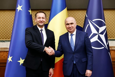 Premierul Ilie Bolojan a subliniat necesitatea consolidării producţiei şi procesării produselor agricole din România, în cadrul întrevederii cu Christophe Hansen, comisarul european pentru agricultură şi alimentaţie