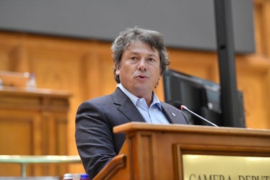 Deputat PSD Constanţa: De vara viitoare primăriile pot primi sectoare de plajă care să devină publice şi nu vor fi posibile activităţi comerciale/ Aici vor putea fi organizate evenimente culturale sau sportive 