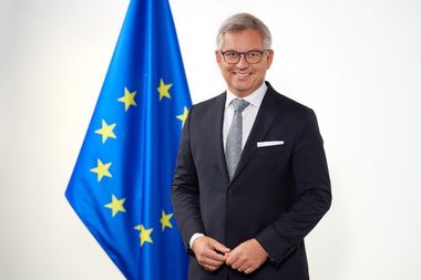 Comisarul european pentru afaceri interne şi migraţie, Magnus Brunner, vine luni la Bucureşti. Întâlniri cu Ilie Bolojan şi Nicuşor Dan şi conferinţă de presă comună cu Cătălin Predoiu