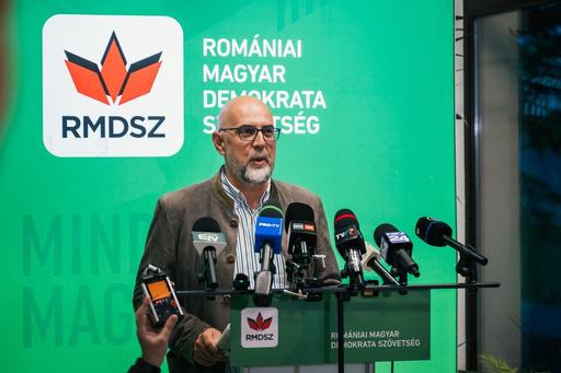 Kelemen Hunor, după intonarea Imnului Secuiesc, la Congresul UDMR: Face parte din moştenirea noastră culturală / Este şi poporul tău, Sorin Grindeanu. Este şi poporul tău, Nicuşor Dan. Este şi poporul tău, Ilie Bolojan şi fiecare lider politic