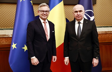 Premierul Ilie Bolojan, întrevedere cu comisarul european pentru afaceri interne şi migraţie, Magnus Brunner / Discuţii privind colaborarea cu Frontex şi Europol, investiţii în dotări moderne pentru supravegherea frontierelor, precum dronele