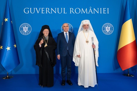 Bolojan i-a primit la Palatul Victoria pe Sanctitatea Sa Bartolomeu I, Arhiepiscopul Constantinopolului şi pe Preafericitul Părinte Daniel: O mare bucurie creştinească să îi revăd, după momentul istoric de duminică