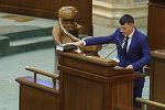 Senatorul Paul Ciprian Pintea, care a intrat în Parlament pe listele POT, prins din nou conducând fără permis