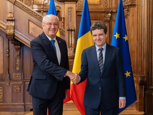 Nicuşor Dan l-a primit la Cotroceni pe premierul Republicii Moldova: Am încurajat noul Guvern să acţioneze hotărât şi responsabil, având în centrul preocupărilor creşterea economică, bunăstarea cetăţenilor Republicii Moldova şi integrarea în UE