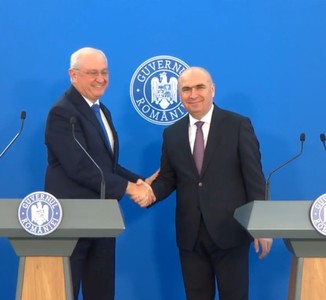 Premierul Rep. Moldova: România niciodată n-a uitat de noi şi a avut multă încredere în puterea noastră, ne-a sprijinit în drumul european / Altădată se puneau garduri de fier între noi, azi noi ne construim punţi