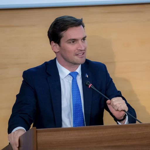 Andrei Baciu (PNL): Primarul sectorului 3  Robert Negoiţă nu a venit la şedinţa organizată de Prefectură pe tema magistralelor de gaz peste care au fost construite drumuri fără avizul Transgaz