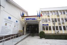 ALEGERI LOCALE PARŢIALE - Opt candidaţi îşi dispută duminică şefia Consiliului Judeţean Buzău 