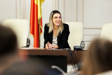Diana Buzoianu consideră decizia de amânare a reformei pensiilor magistraţilor, la CCR, revoltătoare: Se vede de foarte mulţi ani de zile nevoia de reformă inclusiv a Curţii Constituţionale