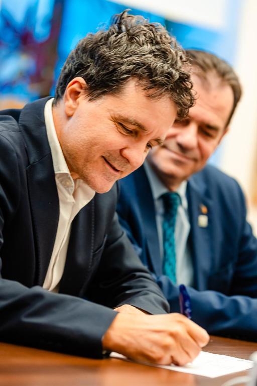 Nicuşor Dan, despre eliberarea din funcţia de consilier prezidenţial a lui Ludovic Orban: Nu se poate ca preşedintele să spună una dimineaţă la conferinţa de presă şi seara consilierul său să spună exact invers la televizor