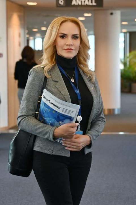 Gabriela Firea: Este falsă informaţia rostogolită de USR, dar şi de PNL, că europarlamentarii PSD au votat deja acordul Mercosur şi acum joacă teatru în faţa fermierilor / Ipocrizia “colegilor” din coaliţie de la USR este imensă