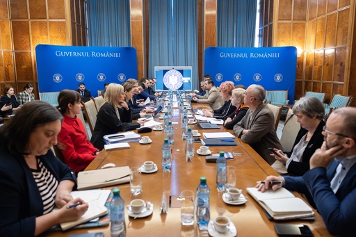 Guvern: Comitetul pentru analiza şi revizuirea legislaţiei din domeniul justiţiei a decis realizarea unui audit independent al sistemului de repartizare aleatorie a cauzelor şi plan multianual pe 5 ani, privind acoperirea deficitului de resurse umane