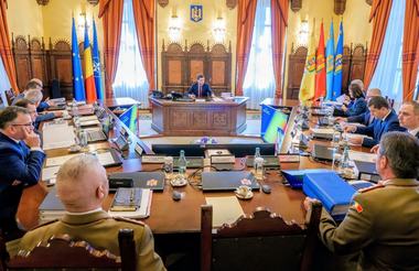 Oana Ţoiu, după referitoare la Programul SAFE: Miza nu este doar să cumpărăm echipamente, ci să investim în România, pentru că acest plan a fost negociat cu un accent puternic pe localizare / Înseamnă contracte pentru firmele româneşti şi locuri de muncă