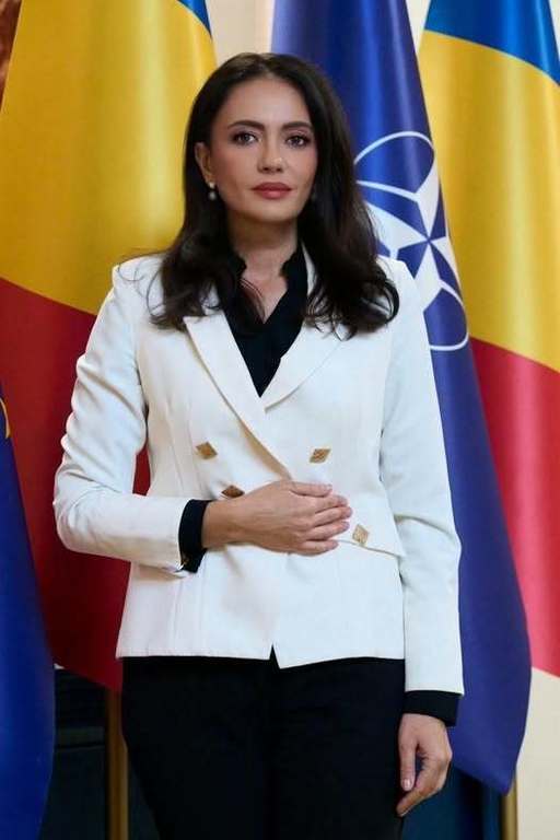 Preşedintele comisiei pentru cercetarea abuzurilor, Laura Gherasim (AUR): «Democraţia la judecată», la Palatul Parlamentului, în perioada 26–30 ianuarie / Cinci zile de audieri publice, pentru clarificări privind anularea alegerilor prezidenţiale
