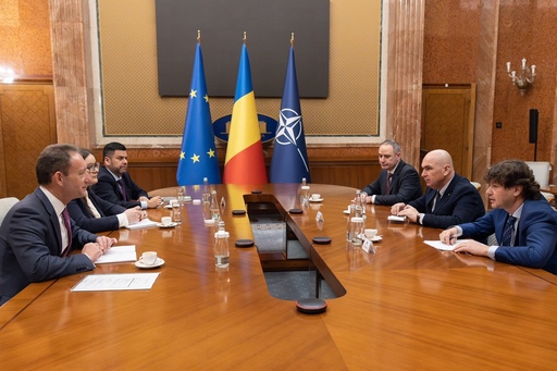 Premierul Bolojan şi ministrul Finanţelor, discuţii cu Agenţia Fitch, în cadrul procesului de evaluare periodică a evoluţiilor economice ale României / Nazare: Mizăm în viitor nu doar pe menţinerea ratingului, ci pe îmbunătăţirea performanţelor  